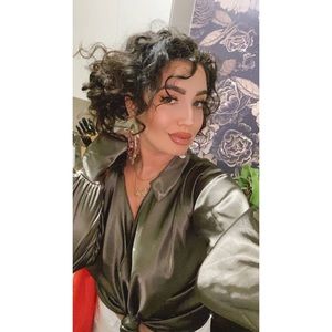 Long sleeve silky top